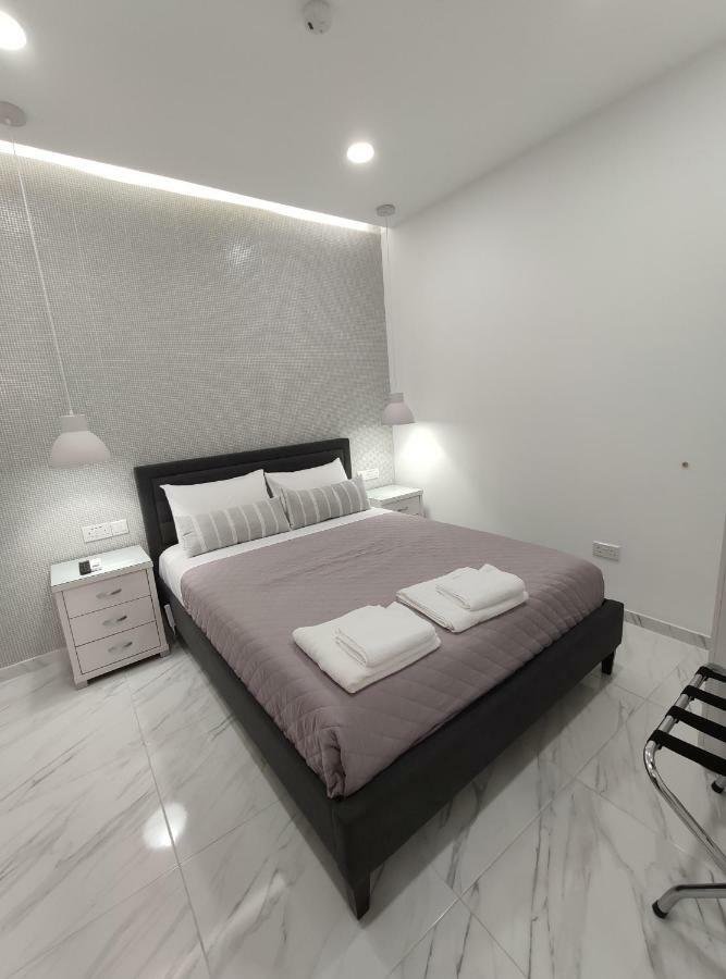 2 Brothers Limassol Exterior foto
